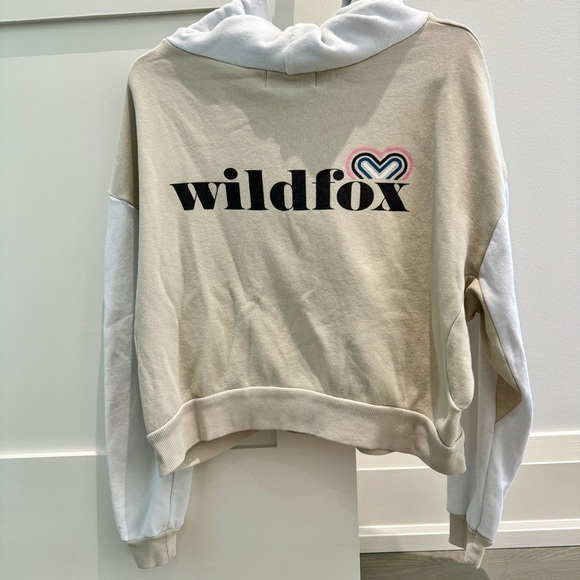 Wildfox Cream and Tan Heart Zip Up. - Picture 3 of 3